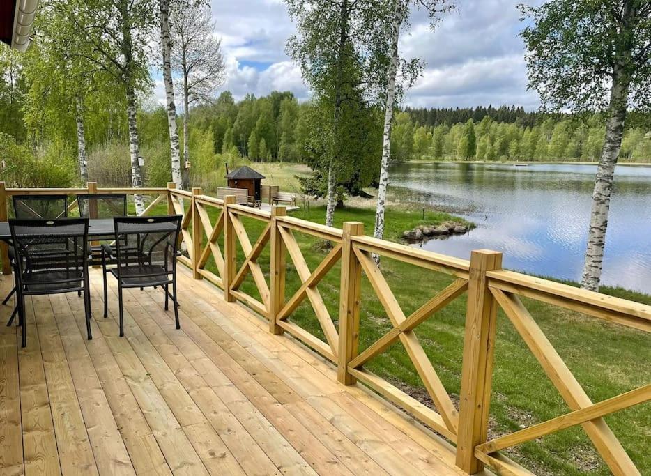 Mysig Stuga Med Sjoetomt, Naera Jaervsoebacken Zewnętrze zdjęcie